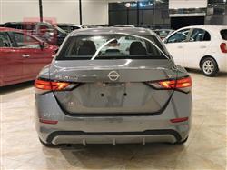 نيسان سنترا